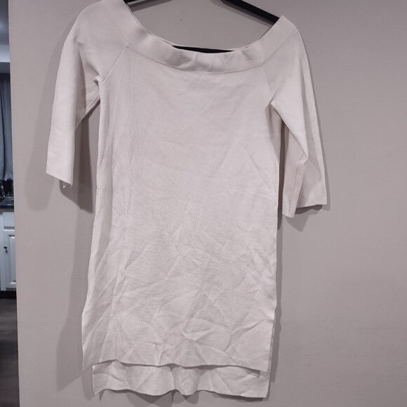 Massimo Dutti Off Shoulder White Sweater Size Small - Picture 2 of 5